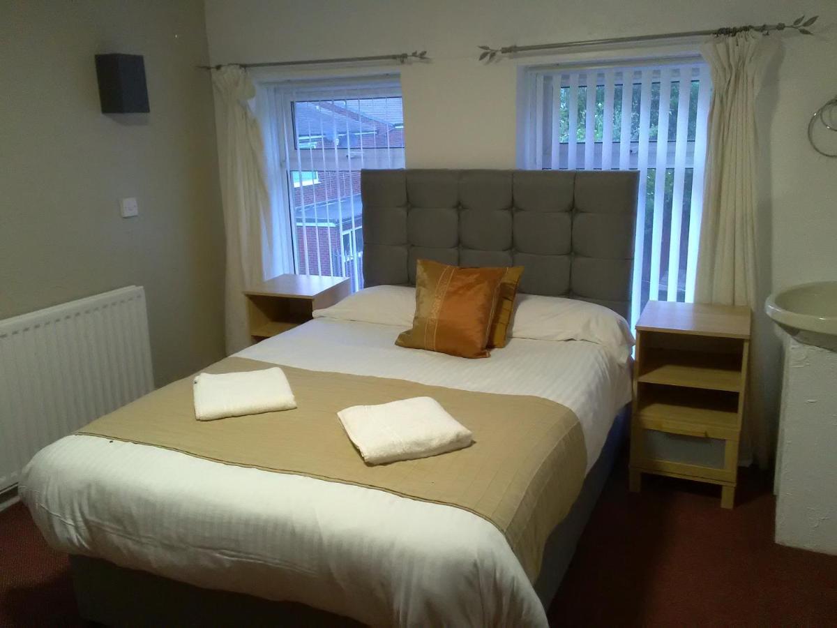 Clifton Hotel Newcastle エクステリア 写真