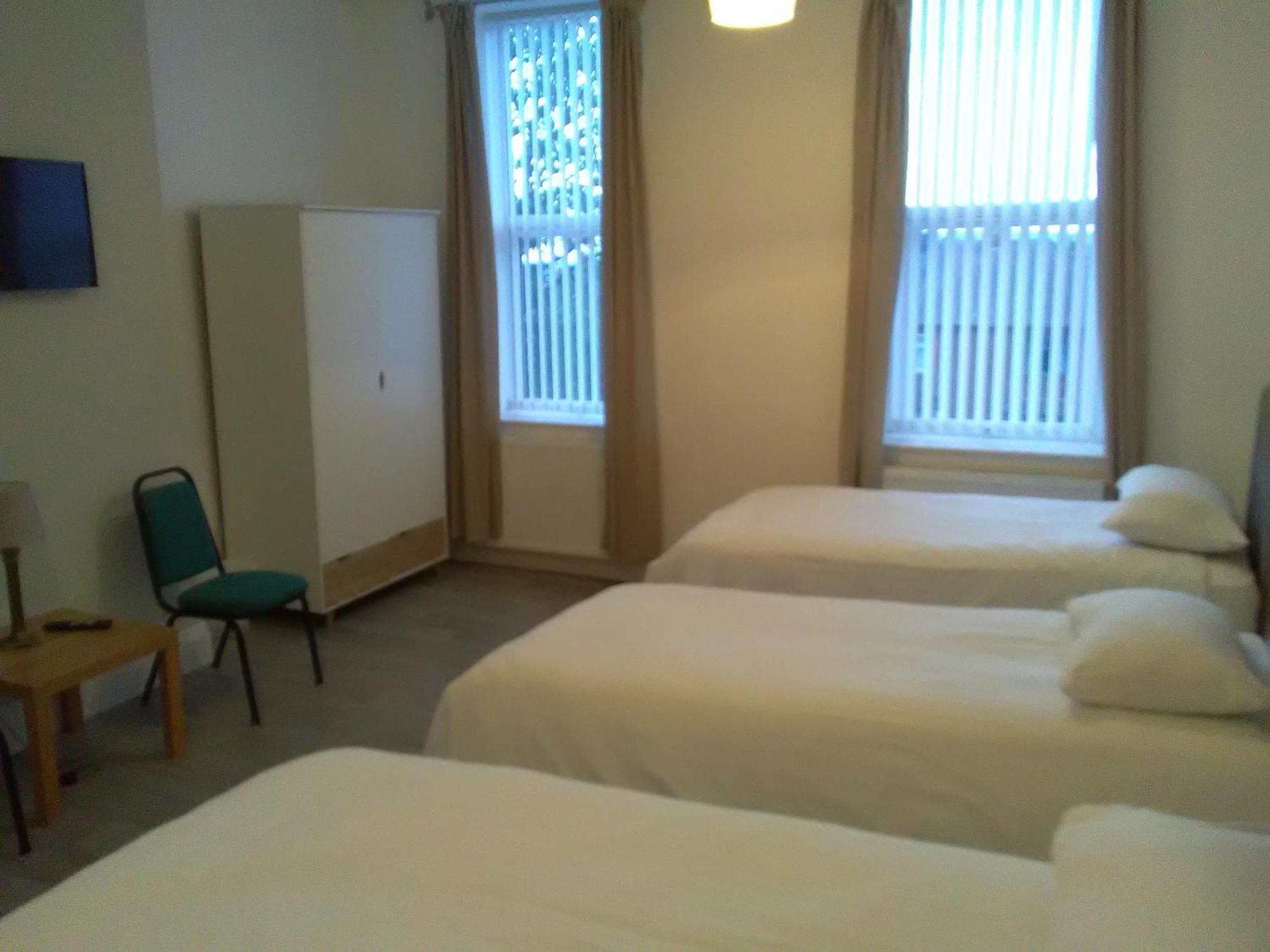 Clifton Hotel Newcastle 部屋 写真