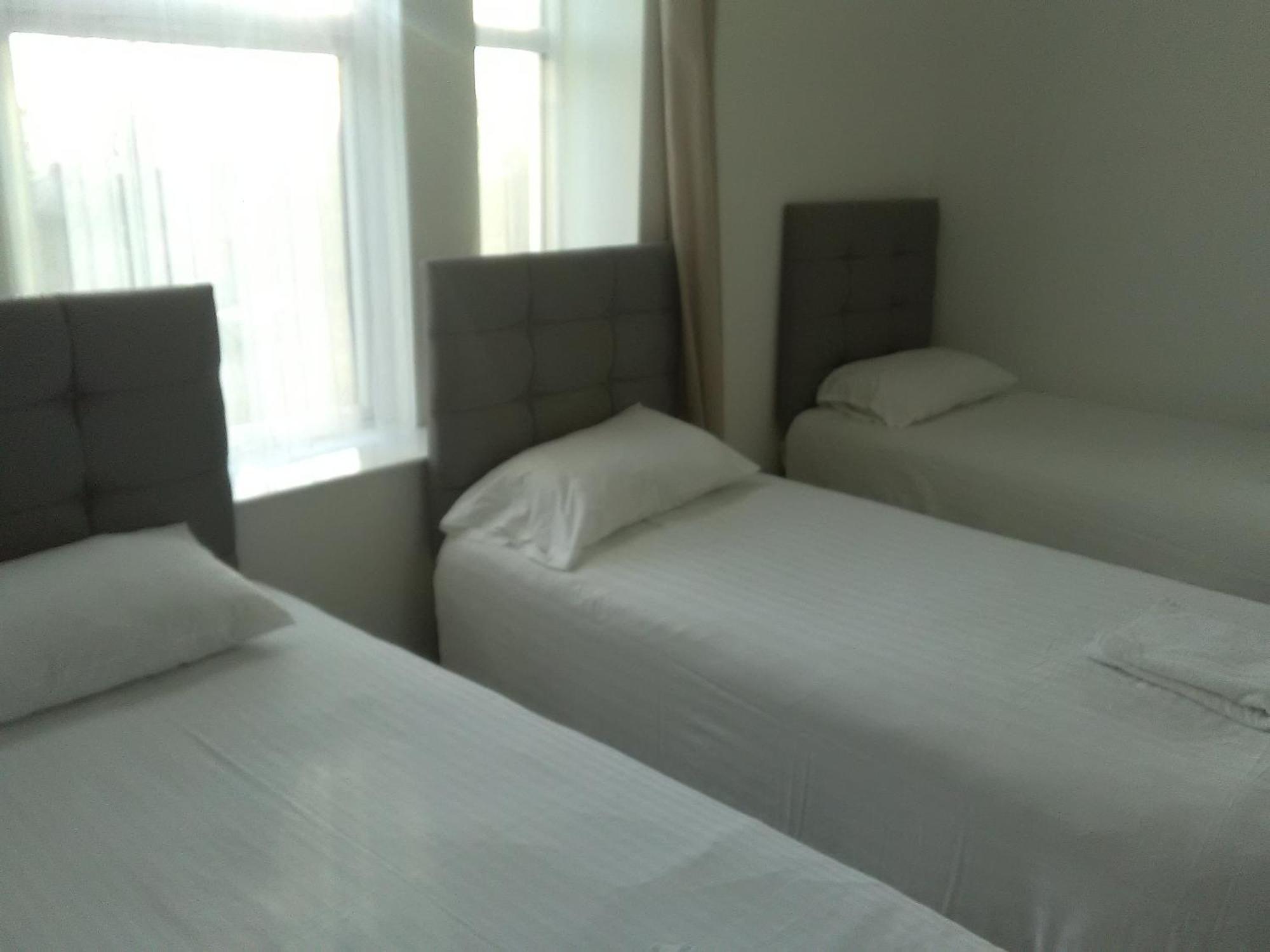 Clifton Hotel Newcastle 部屋 写真