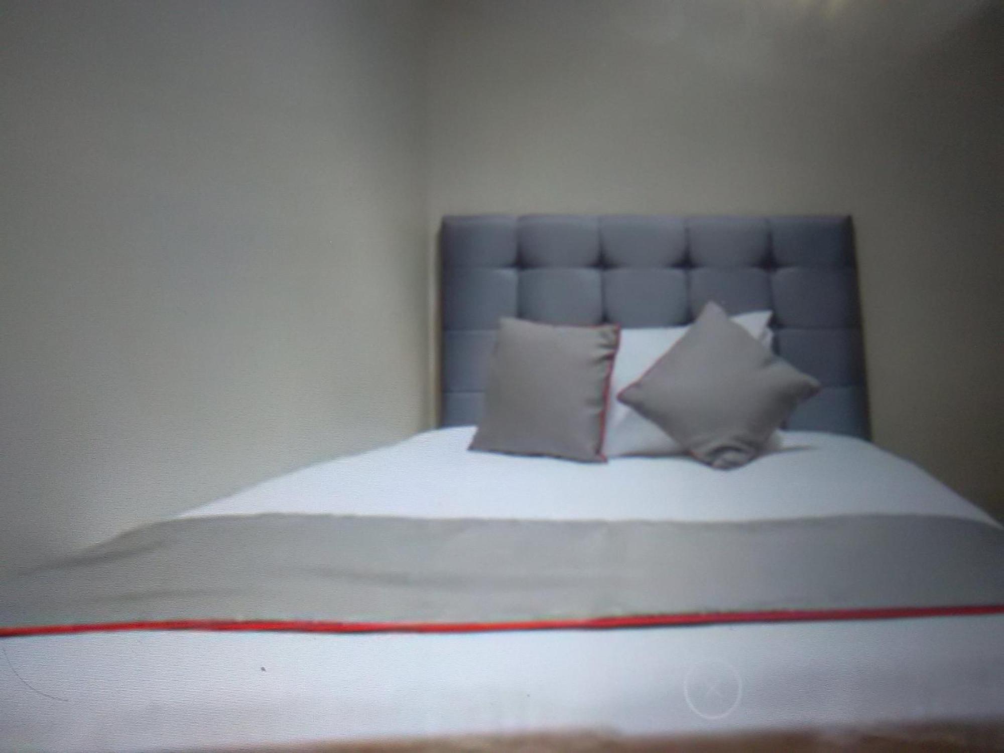 Clifton Hotel Newcastle 部屋 写真