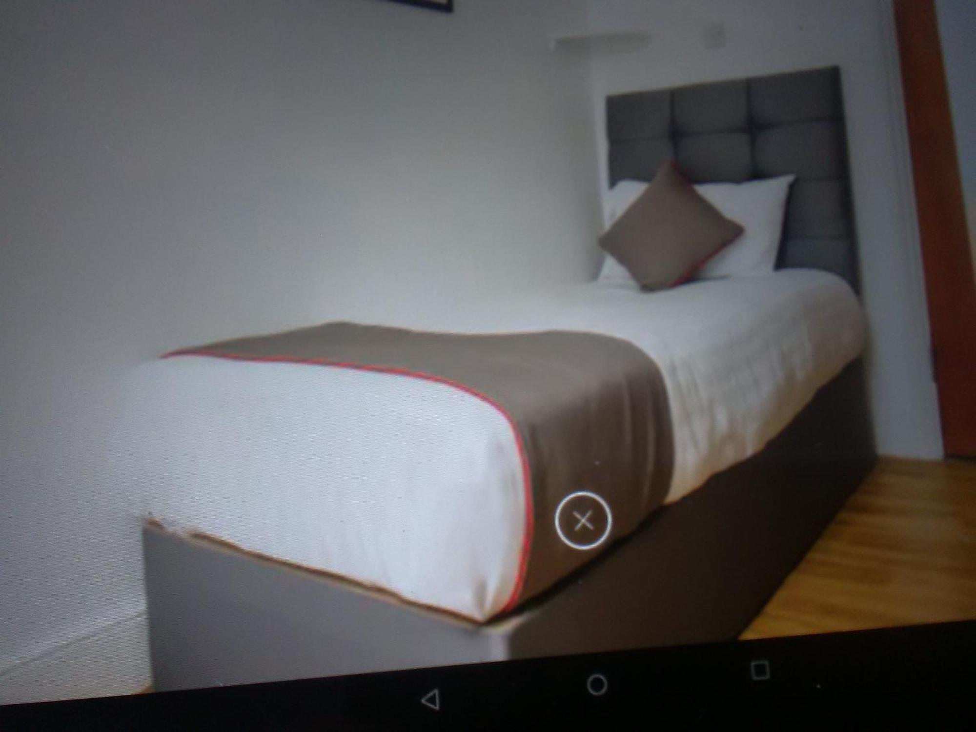 Clifton Hotel Newcastle 部屋 写真