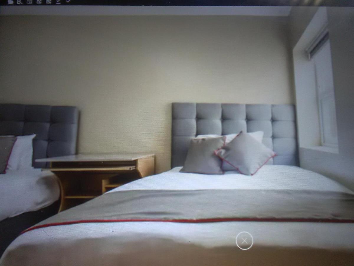 Clifton Hotel Newcastle エクステリア 写真